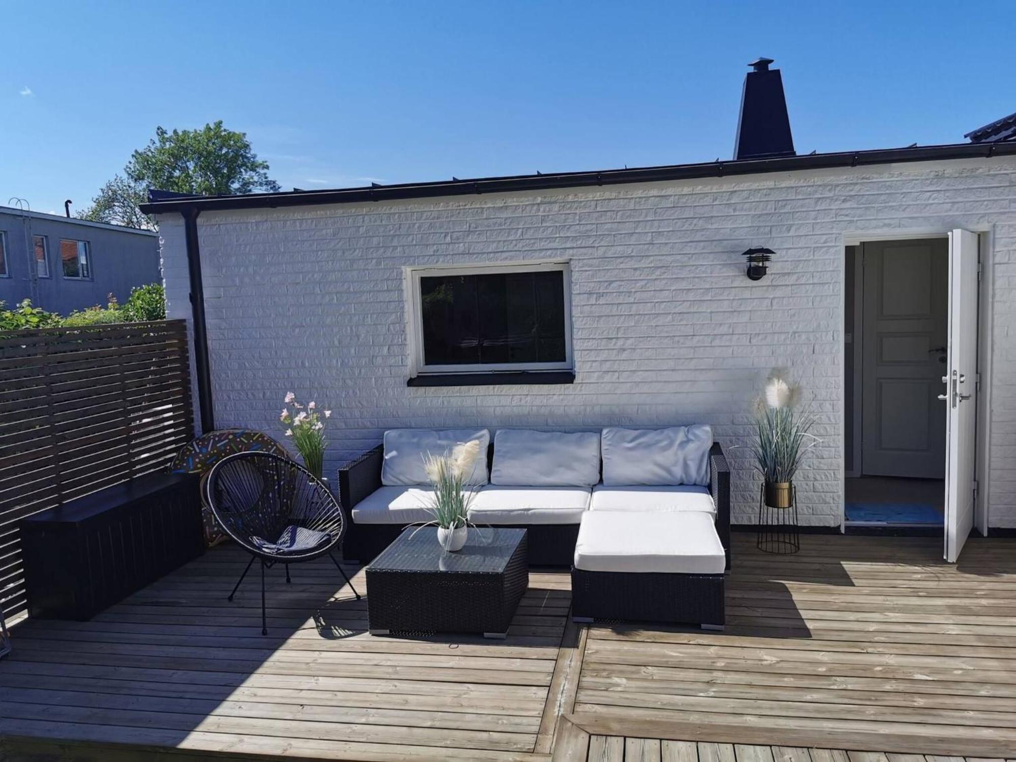 With Sunny Terrace, Smaller Pool Jumping-pad Villaer Stockholm